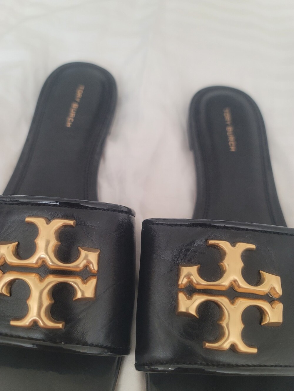 Tory Burch Black Eleanor Leather Slide Sandals with Gold Logo - Picture 3 of 7